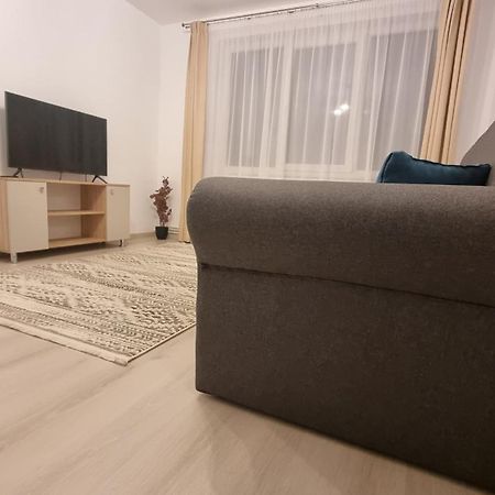 Comodo Apartment Turda Eksteriør billede