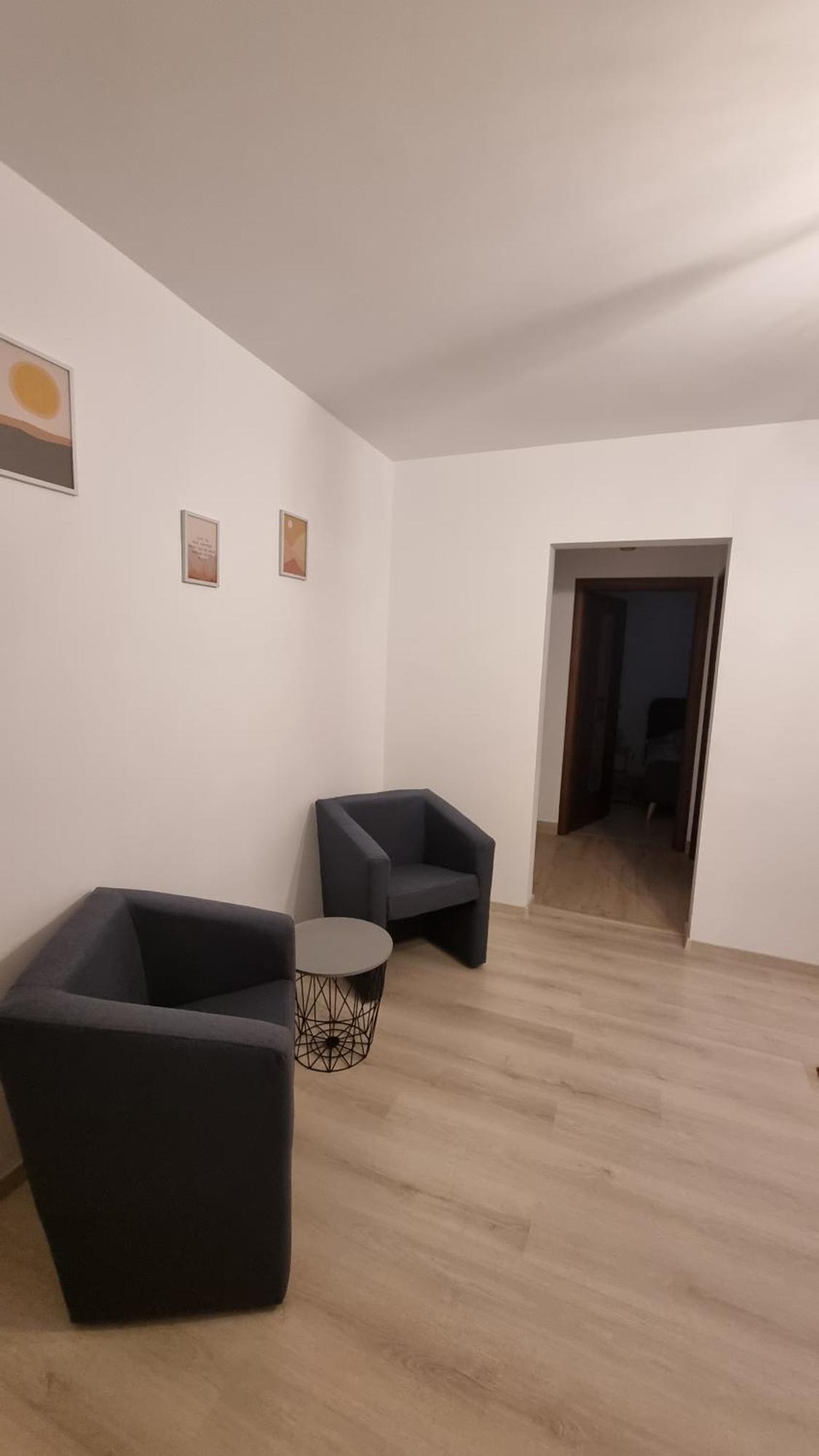Comodo Apartment Turda Eksteriør billede